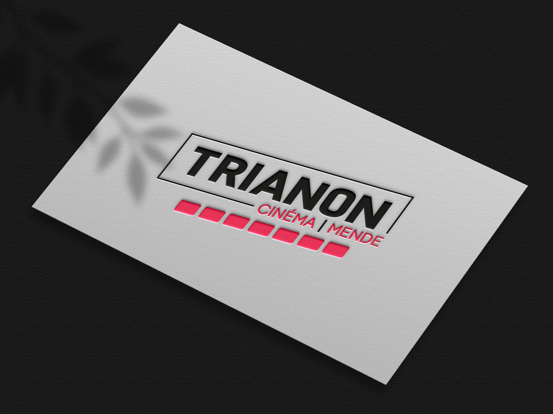 Création du logo du cinéma le Trianon